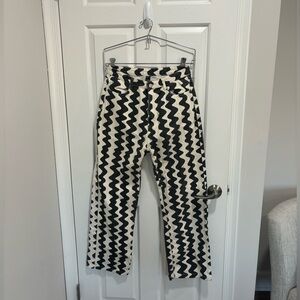 Zig zag graphic jeans